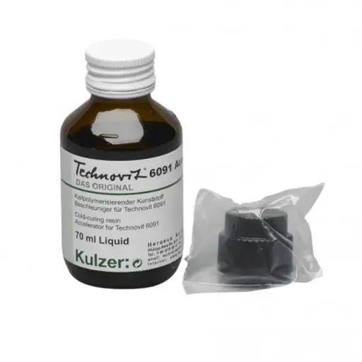 [A00921] Technovit versneller, 70 mL