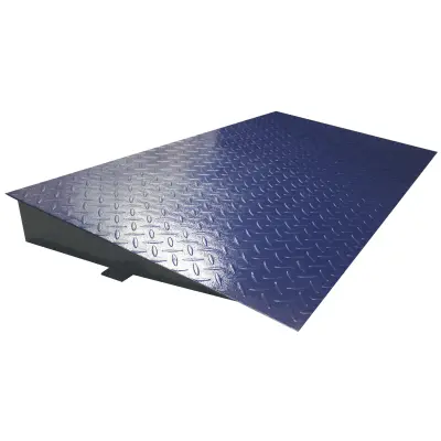 [A01008] Ramp in staal, 1500 mm breed